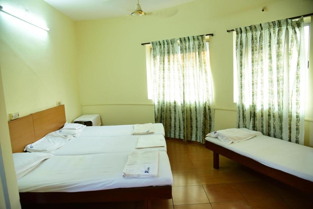 Hotel Rukmini Vāsco Da Gāma Exterior foto